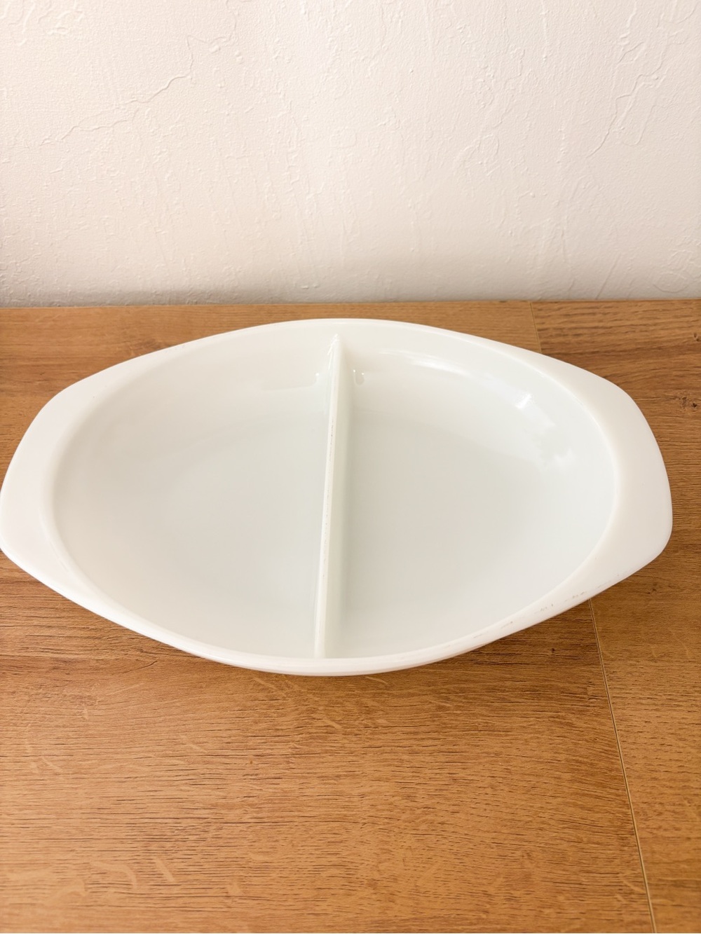 Vintage Pyrex 1083 Opal White Milk Glass Divided Serving Casserole Dish 1.5 Qt